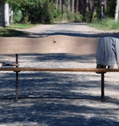 Рустикальная лавочка image 1